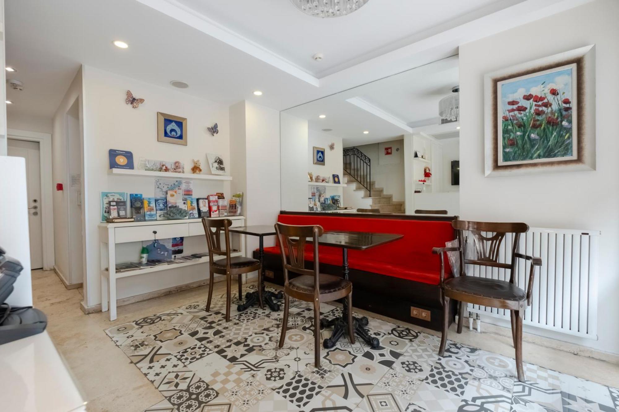 Hotel (adults Only) 3*